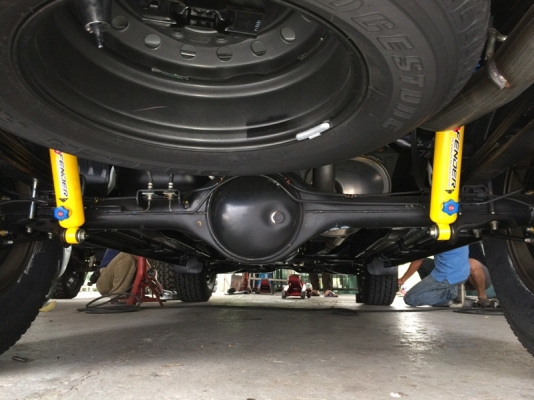 รับแก้ปัญหาช่วงล่าง รถกระบะ isuzu by Shock Profender