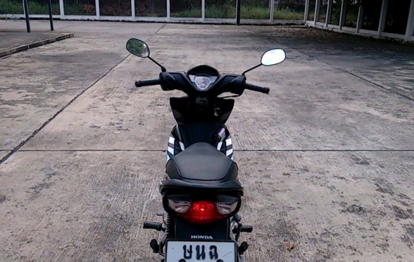 honda czi รถบ้านๆ พร้อมใช้งาน honda czi รถบ้านๆ พร้อมใช้งาน