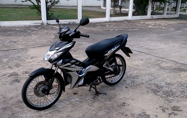 honda czi รถบ้านๆ พร้อมใช้งาน honda czi รถบ้านๆ พร้อมใช้งาน