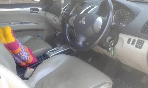 ปาเจโร่ ปลายปี 52 ปาเจโร่ ปลายปี 52