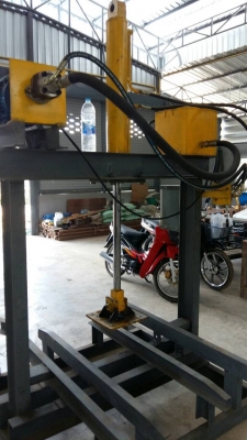 เครื่องอัดไฮโดรลิค