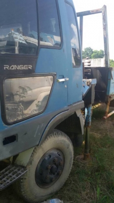 ขายรถ6ล้อHINO FD3H 195แรง ปี44 เครน3ตัน 4ปอก3ชัก ยาง825ขอบ16 ยาว7.20เมตร เอกสารพร้อมโอน สนใจโทร 090-8588220คุณนะ 093-3258446คุณบิว หรือเข้าดูสินค้าอื่นๆได้ที่ www.truck.in.th/498 หรือเพจFacebook ณรงค์ ซื้อขายรถมือสอง (เว็บไซต์ส่วนตัว) หรือFacebook ตลาดรถม ขายรถ6ล้อHINO FD3H 195แรง ปี44 เครน3ตัน 4ปอก3ชัก ยาง825ขอบ16 ยาว7.20เมตร เอกสารพร้อมโอน สนใจโทร 090-8588220คุณนะ 093-3258446คุณบิว หรือเข้าดูสินค้าอื่นๆได้ที่ www.truck.in.th/498 หรือเพจFacebook ณรงค์ ซื้อขายรถมือสอง (เว็บไซต์ส่วนตัว) หรือFacebook ตลาดรถม