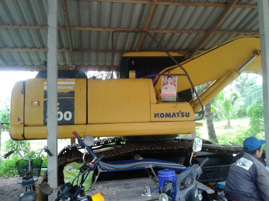 KOMATSU 200-7