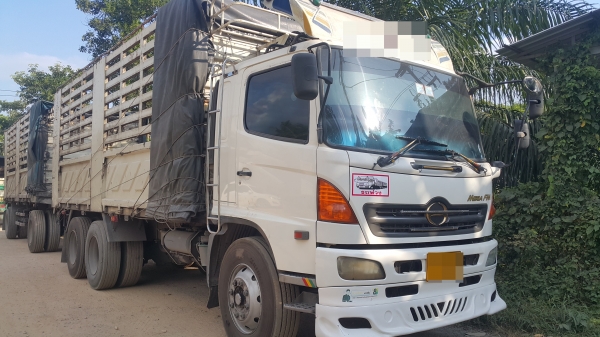 Hino fm 260 แรงม้า Hino fm 260 แรงม้า