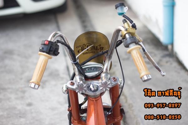 ขายด่วน Honda Chaly รๅคๅ 16,900 บๅท พร้อมเล่มเขียว -เครื่องHonda เวฟ110cc ดีๆเลยเงียบๆเดินเบๅนิ่ง ไม่มีควัน -ล้อหน้า - หลัง 6.1 ทั้ง 2 ล้อ กว้างใหญ่แนวญี่ปุ่นเต็มๆ -โช๊คหน้าหัวกับ เด็งดีนุ่มๆ -ดิสหน้าใช้งานได้ดีไม่ติดจานดิส -เครื่องชุบโคมเมียมงานสวยมากๆ -