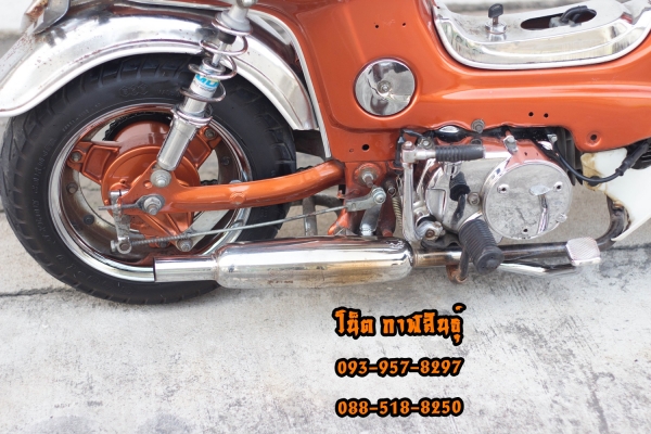 ขายด่วน Honda Chaly รๅคๅ 16,900 บๅท พร้อมเล่มเขียว -เครื่องHonda เวฟ110cc ดีๆเลยเงียบๆเดินเบๅนิ่ง ไม่มีควัน -ล้อหน้า - หลัง 6.1 ทั้ง 2 ล้อ กว้างใหญ่แนวญี่ปุ่นเต็มๆ -โช๊คหน้าหัวกับ เด็งดีนุ่มๆ -ดิสหน้าใช้งานได้ดีไม่ติดจานดิส -เครื่องชุบโคมเมียมงานสวยมากๆ -