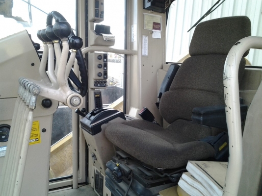 140H #2ZK05847 18,764ชม. ปี2001+Scarifier มือ1 จากUSAถึงไทยเร็วๆนี้ครับ 140H #2ZK05847 18,764ชม. ปี2001+Scarifier มือ1 จากUSAถึงไทยเร็วๆนี้ครับ