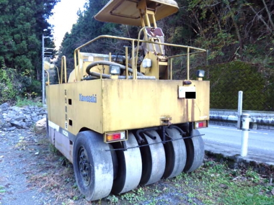 9ล้อ KAWASAKI KR20D ปี1992 เครื่องISUZU 6BD1 จากJAPAN ถึงไทยเร็วๆนี้ครับ 9ล้อ KAWASAKI KR20D ปี1992 เครื่องISUZU 6BD1 จากJAPAN ถึงไทยเร็วๆนี้ครับ