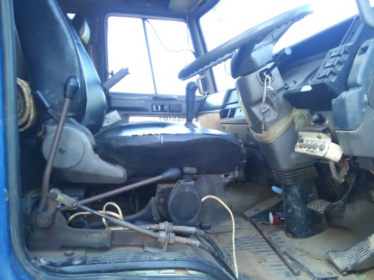 สิบล้อ อีซูซุ ร็อคกี้ 175ดั้ม 1เพา เกียร์ สโลส สภาพดีพร้อมใช้ ทะเบียนพร้อมโอน