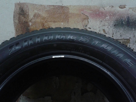 แม็ก V-Cross พร้อมยาง พร้อมรับเทิร์น แม็ก V-Cross พร้อมยาง พร้อมรับเทิร์น