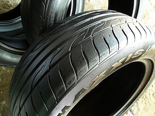 ยางขอบ17 ขนาด225-55-R17ลงพื้นปลายปี14 ( 5เส้น 2,600)งดต่อนะ ยางขอบ17 ขนาด225-55-R17ลงพื้นปลายปี14 ( 5เส้น 2,600)งดต่อนะ