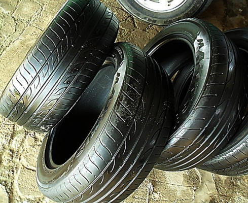 ยางขอบ17 ขนาด225-55-R17ลงพื้นปลายปี14 ( 5เส้น 2,600)งดต่อนะ ยางขอบ17 ขนาด225-55-R17ลงพื้นปลายปี14 ( 5เส้น 2,600)งดต่อนะ