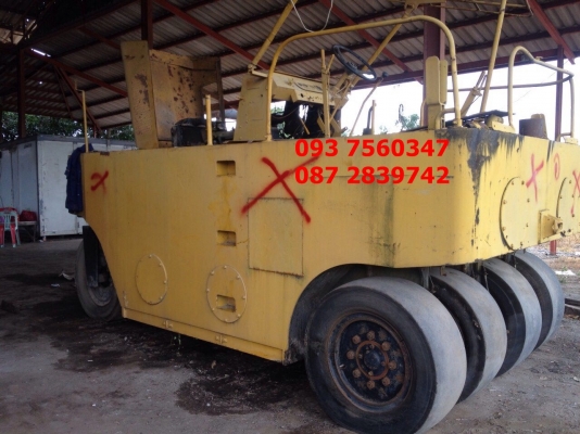 ขายรถบดล้อยาง 7 ล้อ WATANABE รุ่น WP21WD