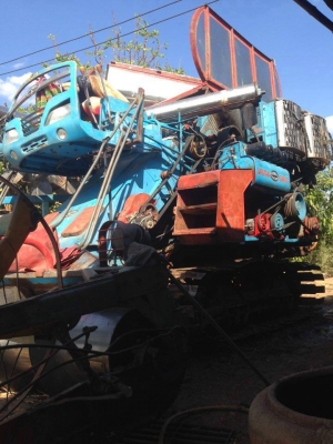 ขายรถเกี่ยวข้าวศักดิ์พัฒนาหลุดมัดจำ ด่วน300000