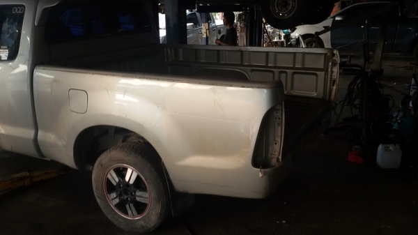 ขาย ลูกกระบะVigo cabเปลือยๆปี2005 ราคา12000 โทร0805669540