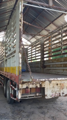 ISUZU  เด่ก้า 195 ล้อง เพลาเดียว ขายถูก