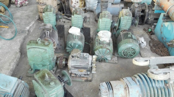 Sell>> ชุดเกียร์ส่งกำลัง ‪#&lrm;Bellpony‬ Made in Japan เบอร์ 100 ทด 1:10 สภาพเหมือนใหม่ ใช้งานมาน้อย ชนมอเตอร์ 5 HP. 380V.