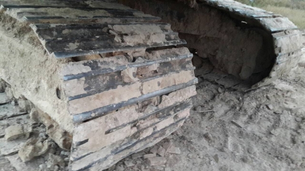 ขายด่วน แม็คโคร KOMATSU PC200-6สภาพพร้อมใช้งาน เครื่องเดิมปั้มเดิม โซ่ช่วงล่างพร้อมใช้งาน เอวแน่น เอกสารเล่มทะเบียน ไฟฟ้าตัดครับ