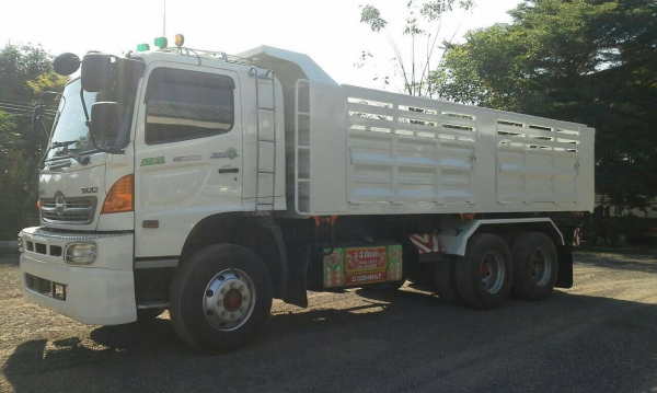 ฮีโน่ 344 ปี53 ซีรี500 แม่เดียวสภาพดีสวยคู่เดิม ราคาแม่ 2,250,000บ/ ราคา แม่ลูกดั้ม 2,650,000บแยกขายครับ ฮีโน่ 344 ปี53 ซีรี500 แม่เดียวสภาพดีสวยคู่เดิม ราคาแม่ 2,250,000บ/ ราคา แม่ลูกดั้ม 2,650,000บแยกขายครับ