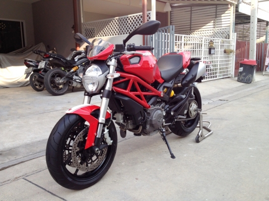 (( ดาวน์48000 ))ขาย DUCATI M796 ปี2014 สภาพสวย วิ่ง2xxxkm. ราคา348000บาท ด่วนๆ