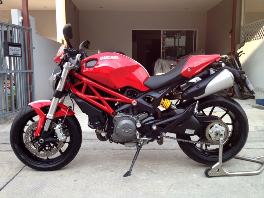 (( ดาวน์48000 ))ขาย DUCATI M796 ปี2014 สภาพสวย วิ่ง2xxxkm. ราคา348000บาท ด่วนๆ