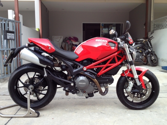 (( ดาวน์48000 ))ขาย DUCATI M796 ปี2014 สภาพสวย วิ่ง2xxxkm. ราคา348000บาท ด่วนๆ