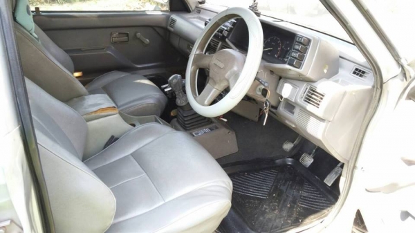 !!!! รถบ้านแท้ อีซูซุ ทีเอฟอามังกรทอง 4 ประตู 90 HP ปลายปี 37 เครื่องดีมากแน่นๆ