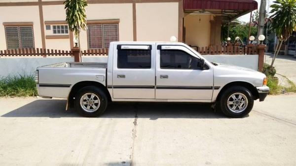 !!!! รถบ้านแท้ อีซูซุ ทีเอฟอามังกรทอง 4 ประตู 90 HP ปลายปี 37 เครื่องดีมากแน่นๆ