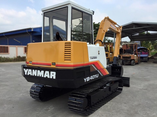 รถขุด YANMAR YB401U นำเข้า มือสองญี่ปุ่น