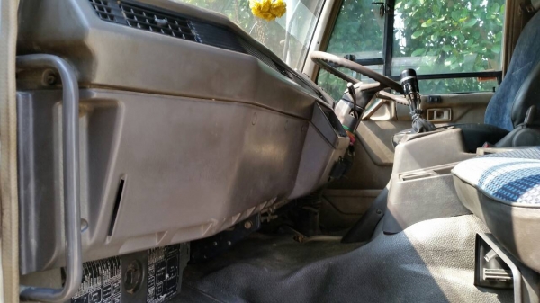 ขาย รถ 10 ล้อ Mitsubishi FN527M-500136 เครื่อง 6D16-717089