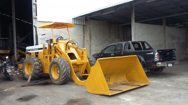 ขายรถตัก