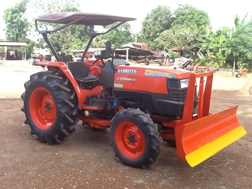 คูโบต้า L4508 ดีไอ 2 เพลาพร้อมใบมีดดันหน้าตราช้าง เล่มทะเบียนพร้อม