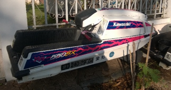 เจ็ทยืน550ปี93รีดวาล์วท่อcoffmanสคูปr@dเรือเซ็ทเต็มมาจากญี่ปุ่น พึ่งนำเข้าครับ