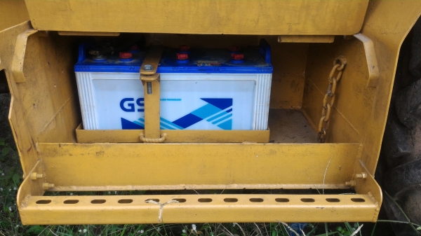 ขายรถตักหน้าหลังขุด CAT 428 B ขายรถตักหน้าหลังขุด CAT 428 B