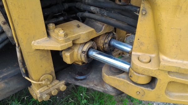 ขายรถตักหน้าหลังขุด CAT 428 B ขายรถตักหน้าหลังขุด CAT 428 B