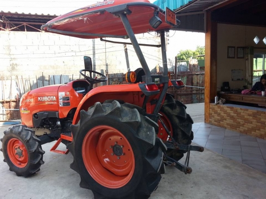 คูโบต้า L3608 4 WD ตัวเปล่า ทำงาน 311 ชั่วโมง...เล่มทะเบียนพร้อม