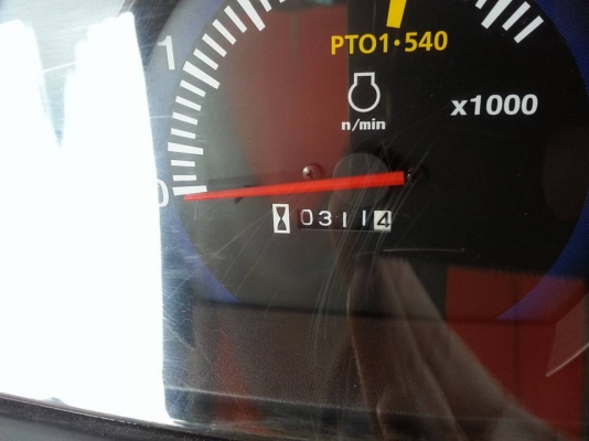 คูโบต้า L3608 4 WD ตัวเปล่า ทำงาน 311 ชั่วโมง...เล่มทะเบียนพร้อม