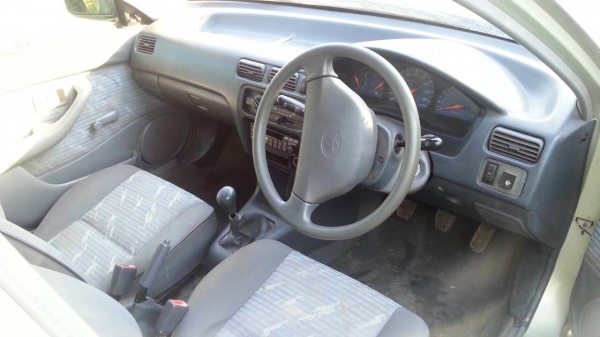 toyota soluna โฉมหยดน้ำ ปี 2000 เกียร์ธรรมดา ติดlpgหัวฉีด toyota soluna โฉมหยดน้ำ ปี 2000 เกียร์ธรรมดา ติดlpgหัวฉีด