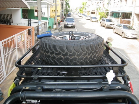 ขายTOYOTA HERO 4ประตู