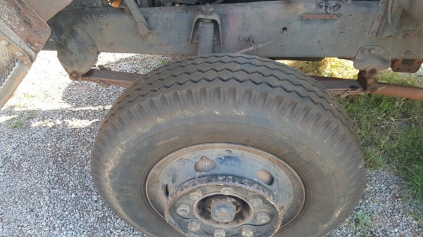 ขาย 10 ล้อ เพลาเดียว ISUZU ROCKY เครื่อง 6BG1 175 แรงม้าฝาส้ม คัสซีสวย พวงมาลัยพาวเวอร์ เบรคลมดัน ทะเบียนพร้อมโอนครับ