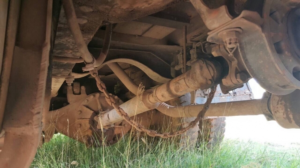 ขาย 10 ล้อ เพลาเดียว ISUZU ROCKY เครื่อง 6BG1 175 แรงม้าฝาส้ม คัสซีสวย พวงมาลัยพาวเวอร์ เบรคลมดัน ทะเบียนพร้อมโอนครับ