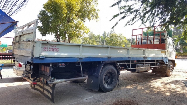 ขาย 6 ล้อ ROCKY ห้างแท้ยาว 7 เมตร เครื่อง 6BD1 165 แรงม้า คัสซีสวยตลอดเส้น แอร์เย็น พาวเวอร์ เบรคลมดัน ทะเบียนพร้อมโอนครับ ขาย 6 ล้อ ROCKY ห้างแท้ยาว 7 เมตร เครื่อง 6BD1 165 แรงม้า คัสซีสวยตลอดเส้น แอร์เย็น พาวเวอร์ เบรคลมดัน ทะเบียนพร้อมโอนครับ