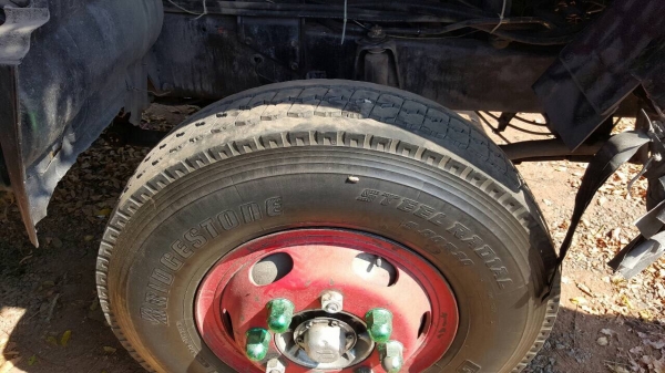 ขาย 6 ล้อ ROCKY พื้นเรียบ ยาว 6.50 เมตร เครื่อง 6BD1 165 แรงม้า คัสซีสวยตลอดเส้น เบรคทิฟฟี่ ยางเรเดียลเต็ม แอร์เย็น พาวเวอร์ ทะเบียนพร้อมโอนครับ ขาย 6 ล้อ ROCKY พื้นเรียบ ยาว 6.50 เมตร เครื่อง 6BD1 165 แรงม้า คัสซีสวยตลอดเส้น เบรคทิฟฟี่ ยางเรเดียลเต็ม แอร์เย็น พาวเวอร์ ทะเบียนพร้อมโอนครับ