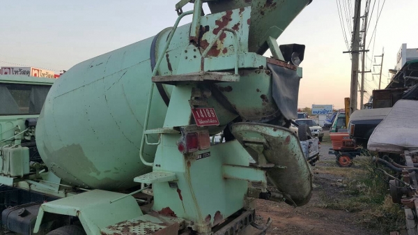 ขาย รถโม่ปูน 2.5 คิว เก่านอกไม่เคยใช้ในไทย ISUZU DECA เครื่อง 6HH1 210 แรงม้า คัสซีสวยตลอดเส้น เบรคทิฟฟี่ แอร์ครบ เอกสารใบอินวอยซ์ ราคาคุยกันได้ครับ ขาย รถโม่ปูน 2.5 คิว เก่านอกไม่เคยใช้ในไทย ISUZU DECA เครื่อง 6HH1 210 แรงม้า คัสซีสวยตลอดเส้น เบรคทิฟฟี่ แอร์ครบ เอกสารใบอินวอยซ์ ราคาคุยกันได้ครับ