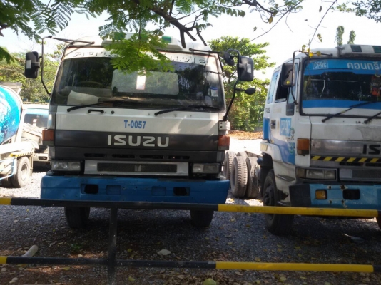 มี3คัน สิบล้อ 2เพา อีซูซุ 3PZ 444เครือง-240 สโลส 2เพา หัว+แคชชี สภาพดีพร้อมใช้งาน ทะเบียนพร้อมโอน เหมาะเอาไปทำเป็นรถโม่ปูนและทำเทนเลอร์บรรทุกแม็คโค ครับท่าน