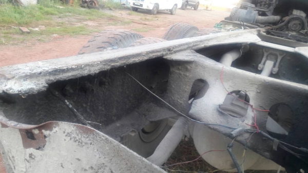 มี3คัน สิบล้อ 2เพา อีซูซุ 3PZ 444เครือง-240 สโลส 2เพา หัว+แคชชี สภาพดีพร้อมใช้งาน ทะเบียนพร้อมโอน เหมาะเอาไปทำเป็นรถโม่ปูนและทำเทนเลอร์บรรทุกแม็คโค ครับท่าน