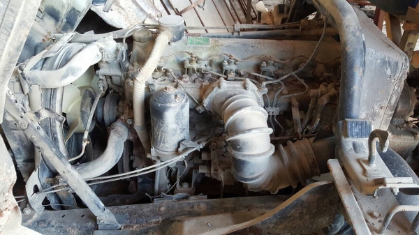 ขาย รถโม่ปูน 2.5 คิว FUSO เครื่อง 6D15 175 แรงม้า คัสซีสวยตลอดเส้น พวงมาลัยพาวเวอร์ ยางเต็ม เอกสารใบอินวอยซ์ ราคาต่อรองได้ครับ