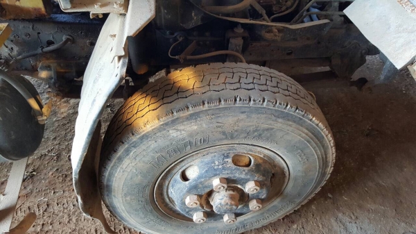 ขาย รถโม่ปูน 2.5 คิว FUSO เครื่อง 6D15 175 แรงม้า คัสซีสวยตลอดเส้น พวงมาลัยพาวเวอร์ ยางเต็ม เอกสารใบอินวอยซ์ ราคาต่อรองได้ครับ