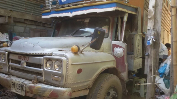 สิบล้อ หัวยาว EH 700 -1เพา สโลส ดั้ม ค็อกเกษตร พ.เวอร์ ช่วงล่างใหญ่ สโลสกลาง พร้อมใช้ ทะเบียนพร้อมโอน ราคาถูกๆ 239,000บ