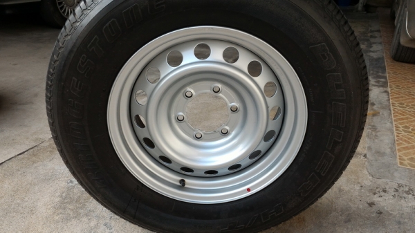 ขายยาง อะไหล่ 4X4 ขายยาง อะไหล่ 4X4